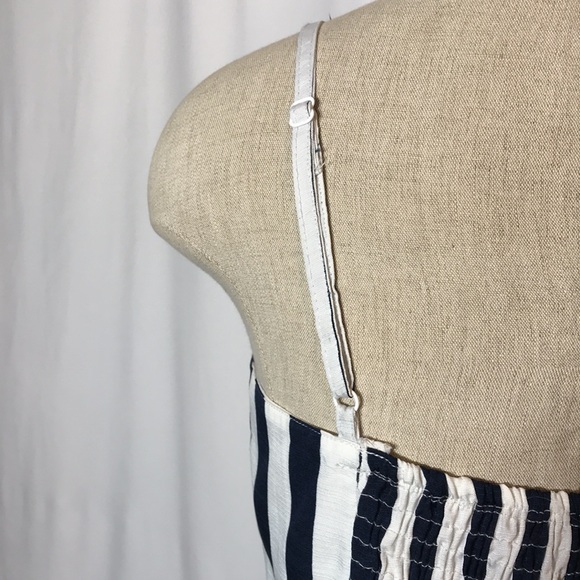 StyleHouse size small summer dress - Picture 5 of 7